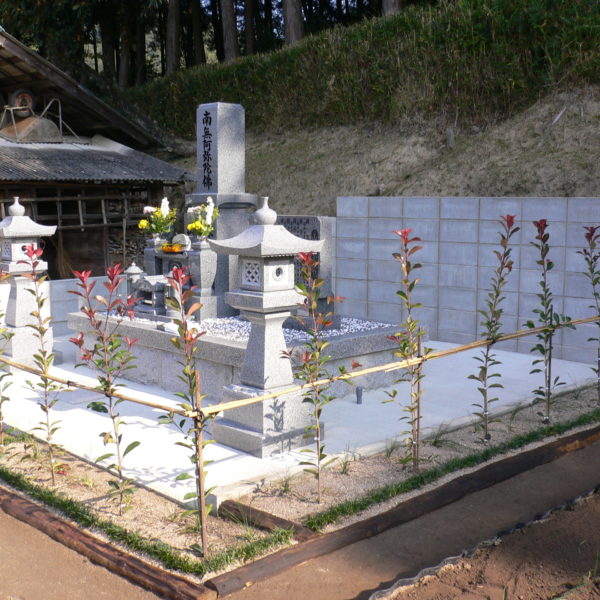 2009年10月施工 広島県広島市安佐北区Y様 造成 + 9寸墓石セット お墓の建立