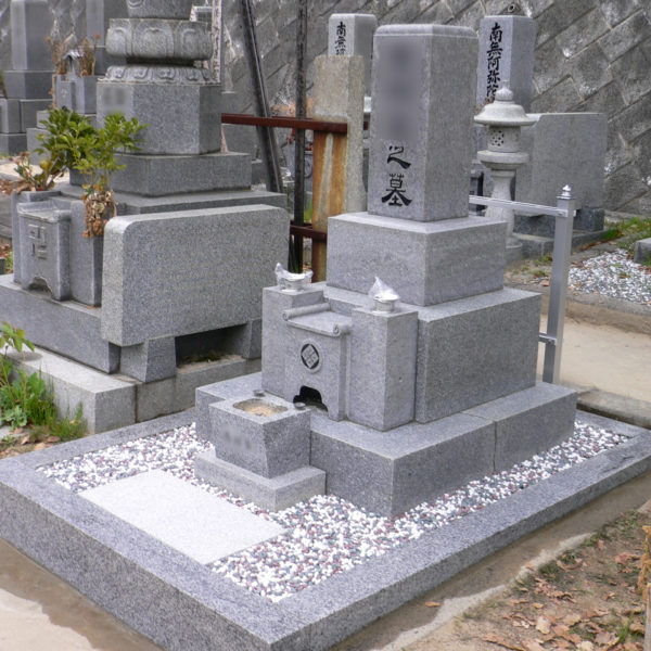 2009年4月施工 広島県広島市西区Ｙ様 お墓のリフォーム 新規巻石+クリーニング