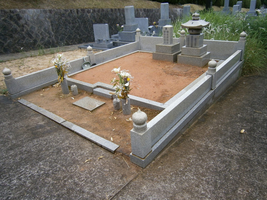 2012年7月施工 広島市東区Ｙ様 お墓のリフォーム