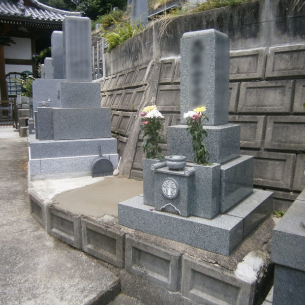 2014年11月施工 広島県広島市東区Ｎ様 8寸3重台 墓じまい